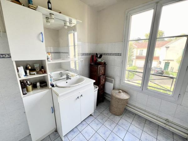Maison traditionnelle Vaires-sur-Marne 95.71 m²
