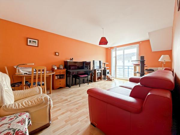 Appartement Jouy Le Moutier 3 pièce(s) 62m²