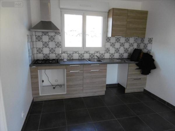 Maison à louer à Montsenelle dans la Manche (50250), ref : 50061-1016885