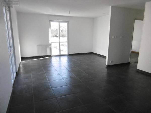 Maison à louer à Montsenelle dans la Manche (50250), ref : 50061-1016885