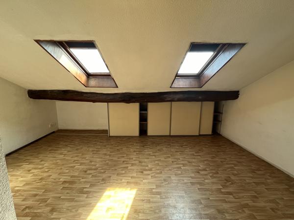 À Villeneuve-Sur-Lot, appartement 2 pièces en location