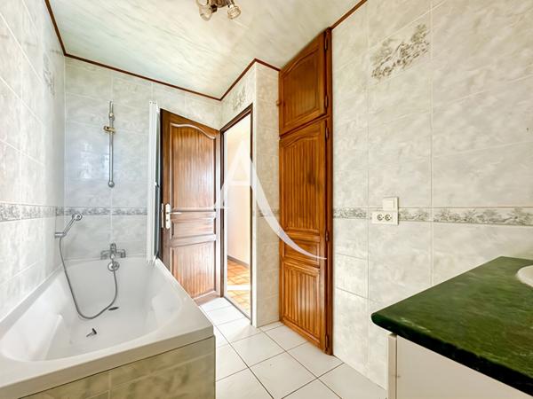 Appartement Bois d'Arcy 3/4 pièce(s) 74 m2