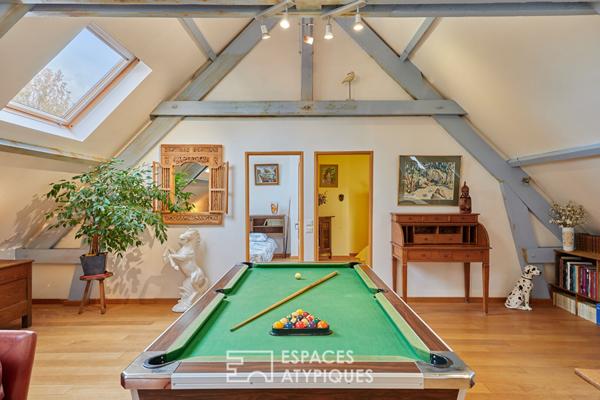 Maison de famille et volumes singuliers au sein d’une impasse