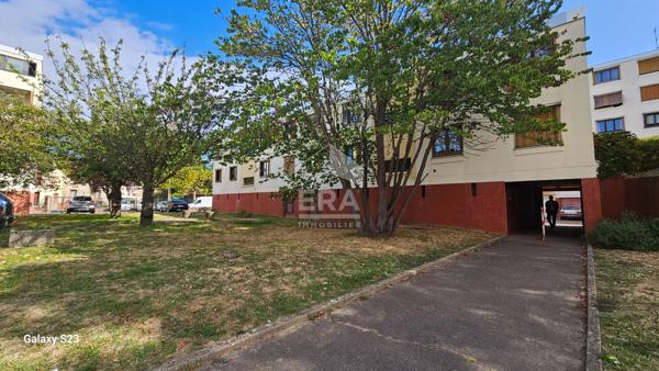 Appartement 3 pièces à vendre - Neuilly-sur-Marne Centre Ville