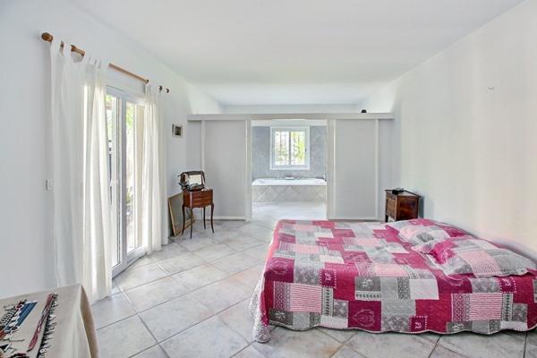 Fuveau (13710) PROPRIETE D EXCEPTION PLAIN PIIED FUVEAU