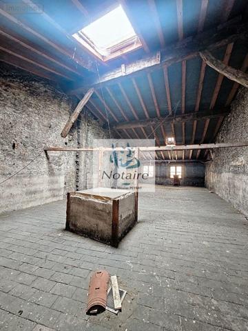 Maison de ville à vendre à Tournus en Saône-et-Loire (71700), ref : 71022/334