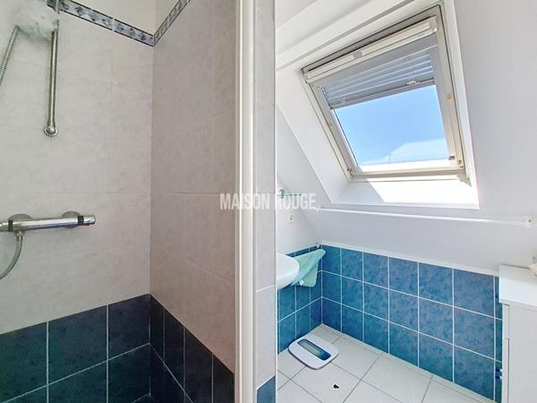 Maison lumineuse avec vie de plain-pied, jardin arboré et terrasse plein sud ? Golfe du Morbihan