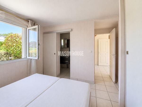 Maison lumineuse avec vie de plain-pied, jardin arboré et terrasse plein sud ? Golfe du Morbihan