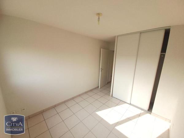 Appartement à louer 2 pièces 43.22m² Grenade (31330)