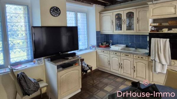 Maison à vendre 8 pièces de 373 m²