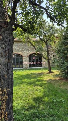 Maison à vendre 8 pièces de 373 m²