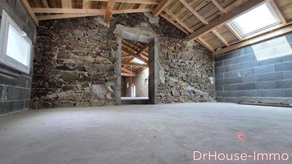 Maison à vendre 8 pièces de 373 m²