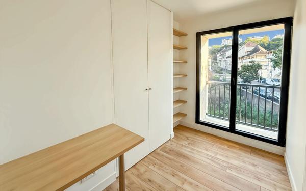 Maison à vendre    3 pièces • 71,46 m2 Billère