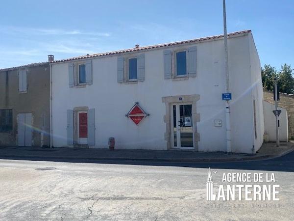 ST PIERRE D'OLERON - LOCAL DISPONIBLE EN 2027