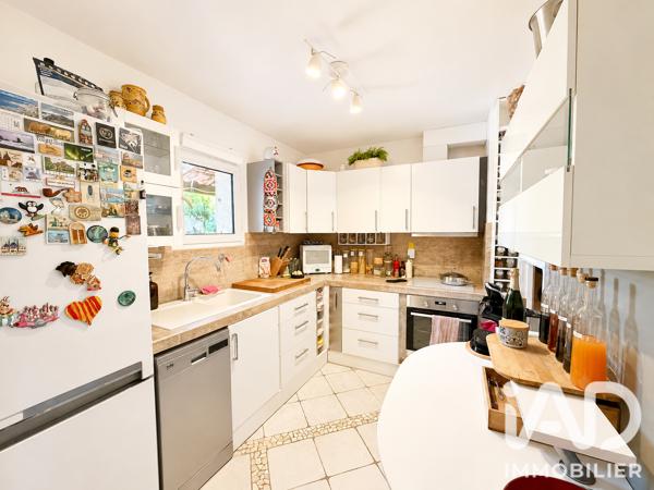 Maison à vendre 6 pièces 103 m² Hyères