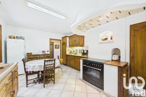 Maison à vendre 10 pièces 300 m² Mégevette