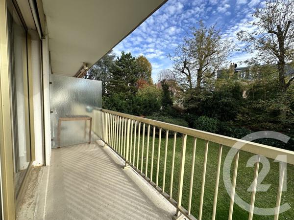 Appartement F1 à vendre  1 pièce - 25,85 m2 ST MAUR DES FOSSES - 94