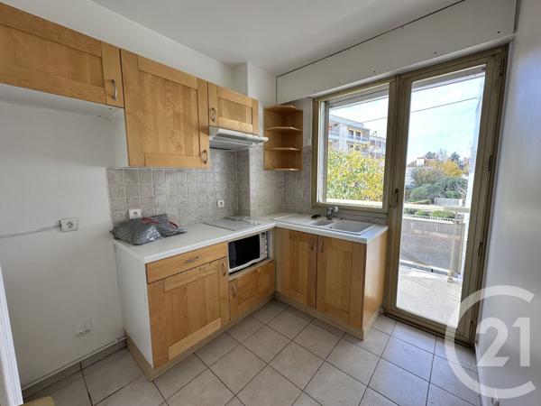Appartement F1 à vendre  1 pièce - 25,85 m2 ST MAUR DES FOSSES - 94
