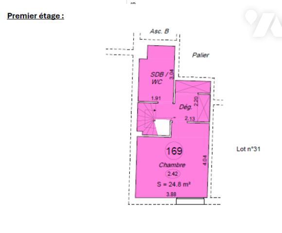 En impasse, proximité square, T2 en duplex de 62,01 m², Libre.
