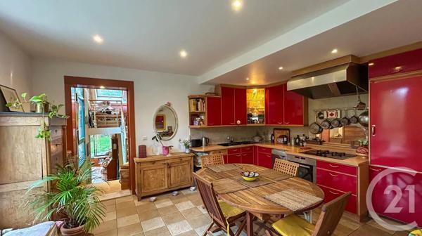 Maison à vendre  8 pièces - 262,34 m 2   LE PERREUX SUR MARNE  - 94