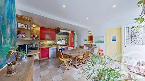 Maison à vendre  8 pièces - 262,34 m 2   LE PERREUX SUR MARNE  - 94