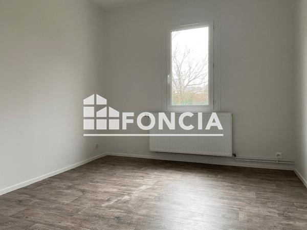 Location Maison 4 pièces 84.4 m² - 11 rue Claude Debussy Gien 45500