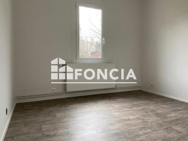 Location Maison 4 pièces 84.4 m² - 11 rue Claude Debussy Gien 45500