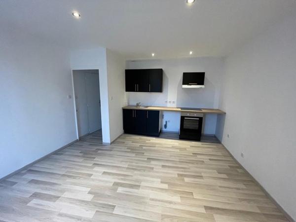 Immeuble à vendre |  La Châtre |  186 m²