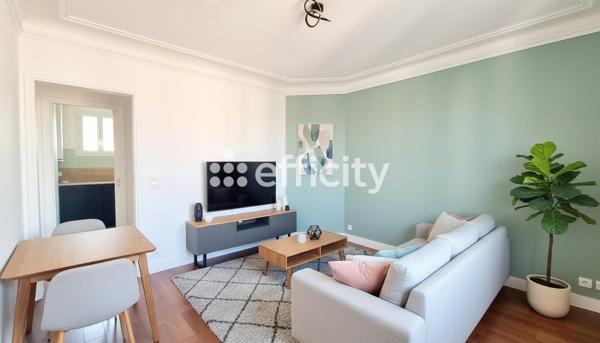 Appartement
         3 pièces
        - 45 m² Exclusivité 315 000 € *