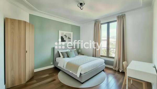 Appartement
         3 pièces
        - 45 m² Exclusivité 315 000 € *