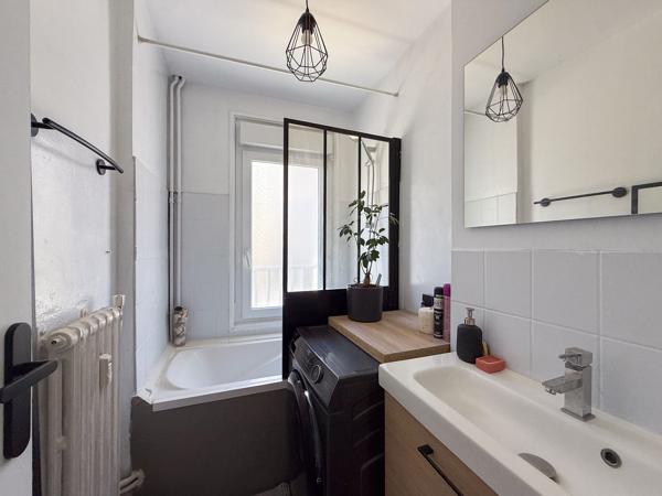 APPARTEMENT T2 NANTES Rue Camille Flammarion