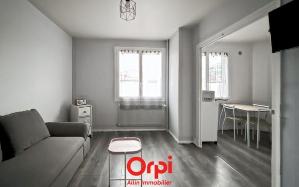 Appartement à vendre    1 pièce • 28,46 m2 Montluçon