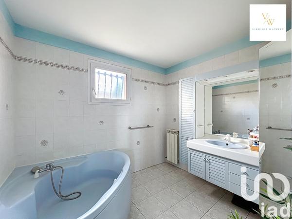 Maison à vendre 5 pièces 198 m² Juvignac