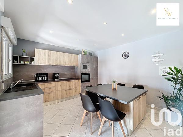 Maison à vendre 5 pièces 198 m² Juvignac