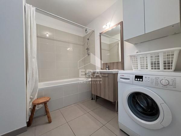 33130 BEGLES - Appartement à louer T3 de 62 m²