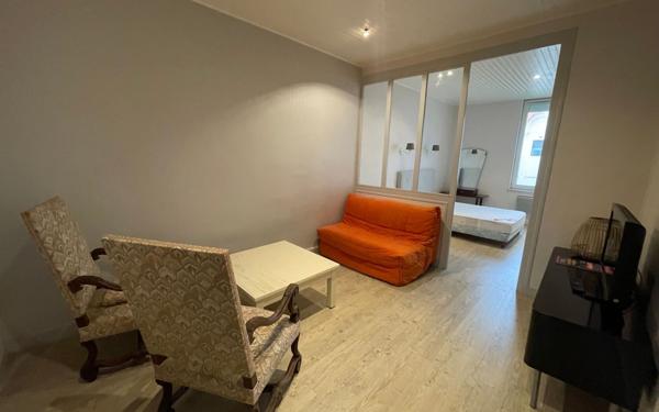 Maison à vendre    4 pièces •  La Rochelle