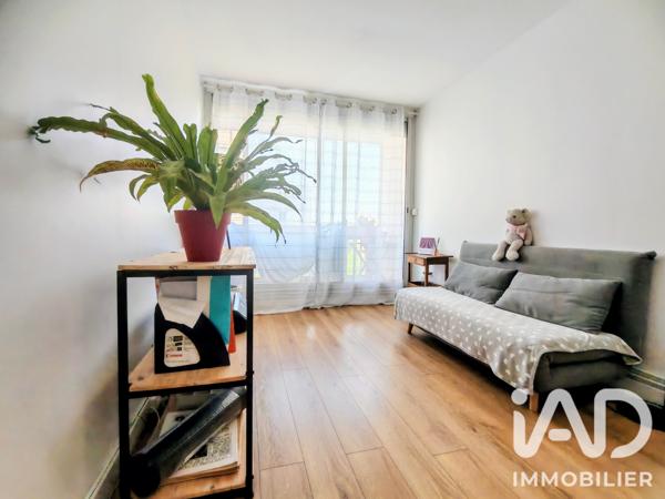 Appartement à vendre 4 pièces 70 m² Gagny