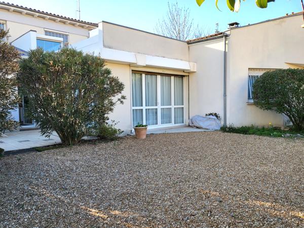 BARRIERE DU MEDOC : Maison Type 7 avec garage