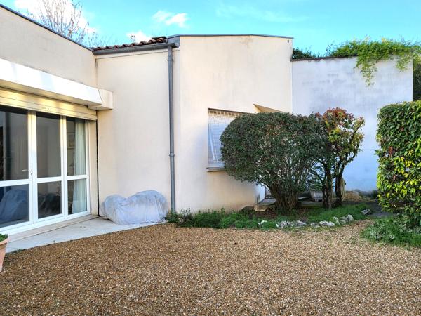 BARRIERE DU MEDOC : Maison Type 7 avec garage