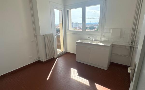 Appartement à vendre    2 pièces • 53,97 m2 Lyon 3