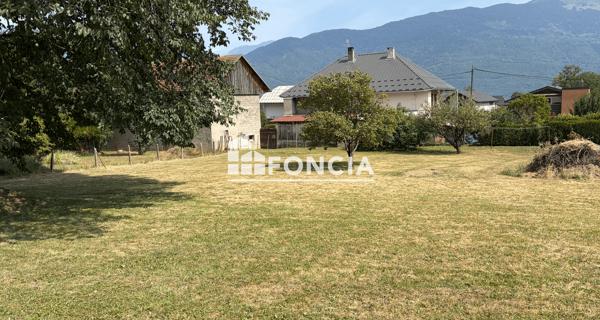 À vendre Terrain 831 m² - Mercury 73200