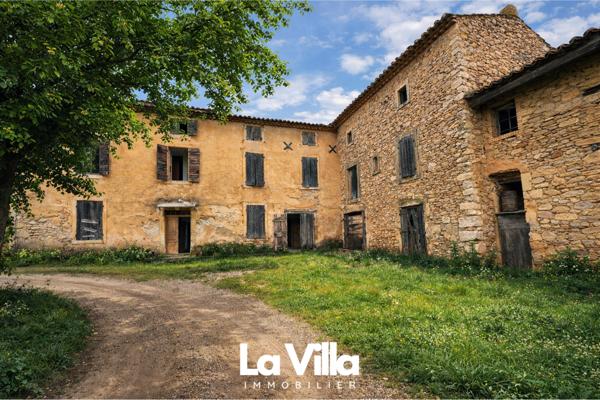 Laudun-l'Ardoise (30290) Maison (mas en pierres)