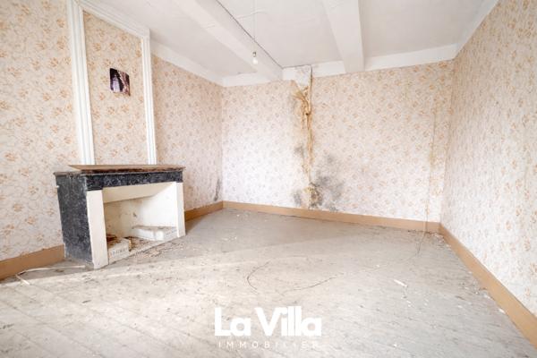 Laudun-l'Ardoise (30290) Maison (mas en pierres)