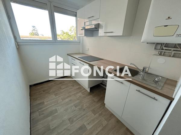 Location Appartement 3 pièces 67.33 m² - 18 RUE ROBESPIERRE Sete 34200