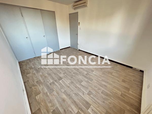 Location Appartement 3 pièces 67.33 m² - 18 RUE ROBESPIERRE Sete 34200