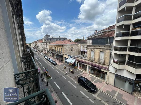 Appartement à louer 3 pièces 88.34m² Agen (47000)