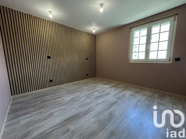 Maison 5 pièces de 94 m² à Saint-Dié-des-Vosges (88100)