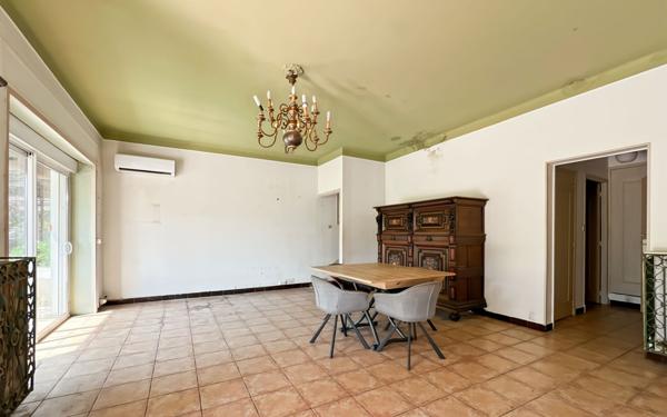 Maison à vendre    5 pièces • 153,52 m2 Fréjus