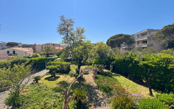 Maison à vendre    5 pièces • 153,52 m2 Fréjus