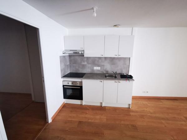 Location Appartement62 m² - 3 Pièces - LUCON (85400)